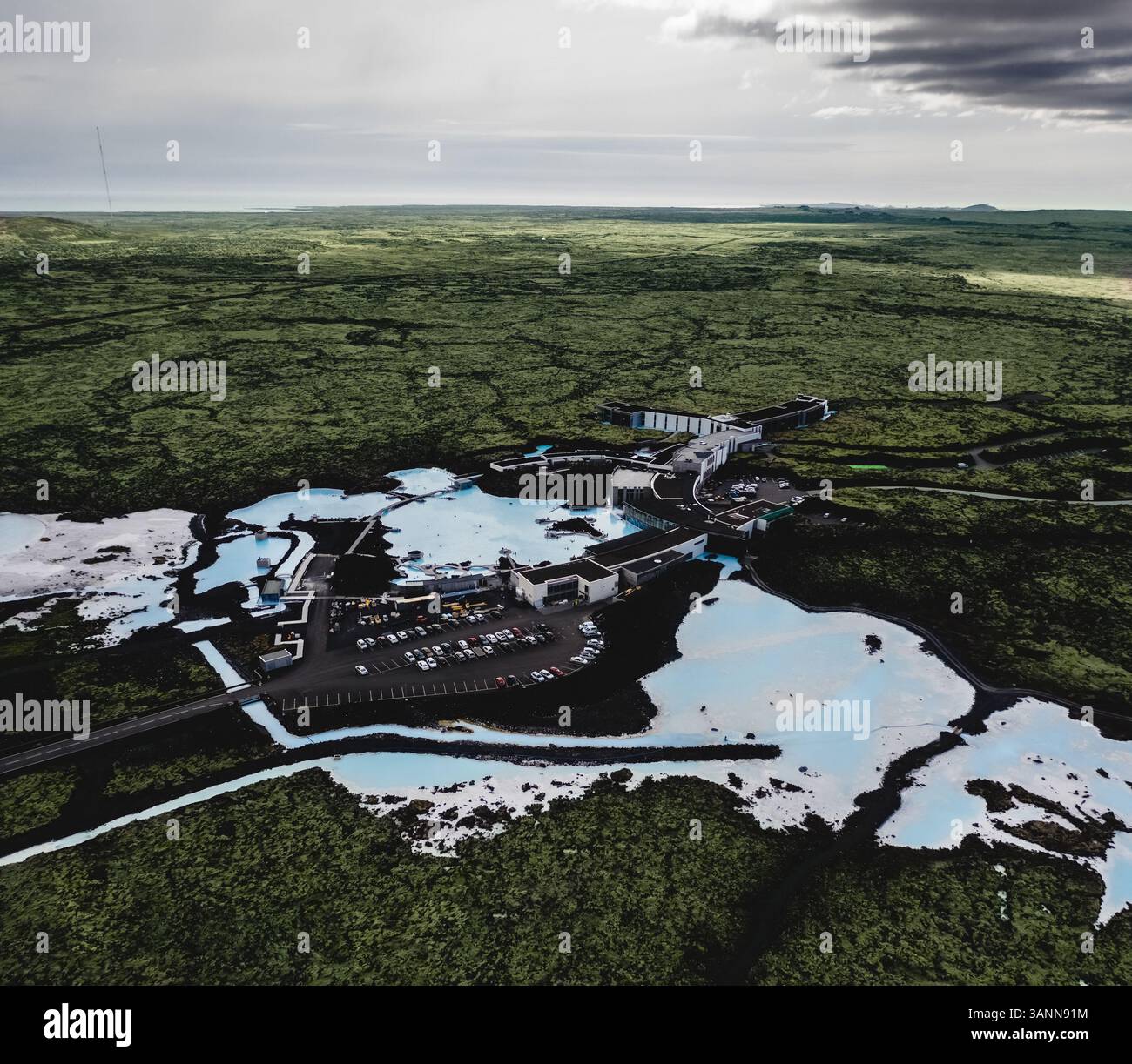 Vue aérienne de l'extérieur Blue Lagoon, Islande. Banque D'Images