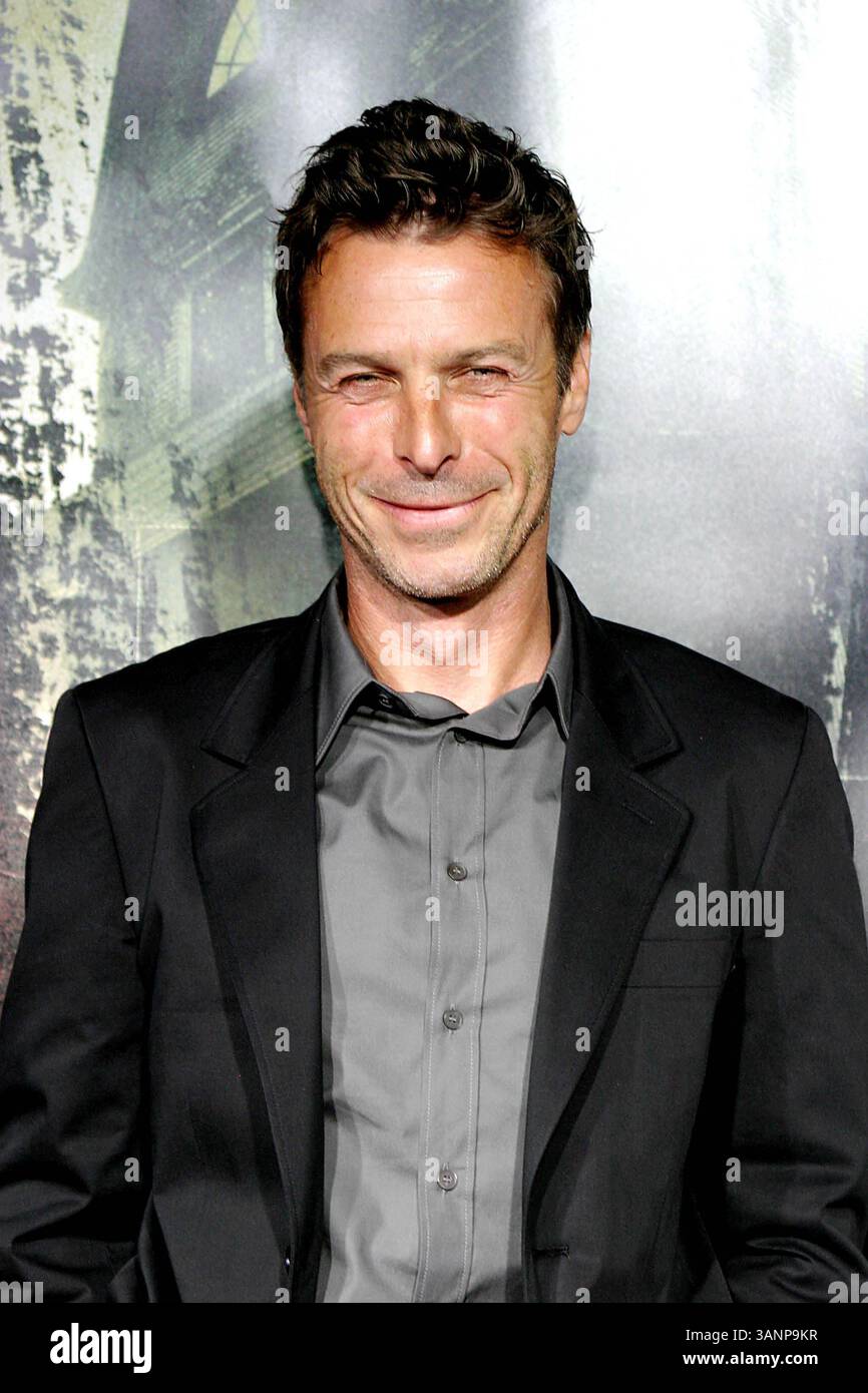 7 AVRIL 2005 - THE AMITYVILLE HORROR PREMIÈRE MONDIALE. DÔME CINERAMA ARCLIGHT. HOLLYWOOD CA 04-07-05.JAIMIE RODRIGUEZ / C) 2005.ANDREW DOUGLAS. K42638JR(crédit image : © Globe photos/ZUMAPRESS.com) Banque D'Images