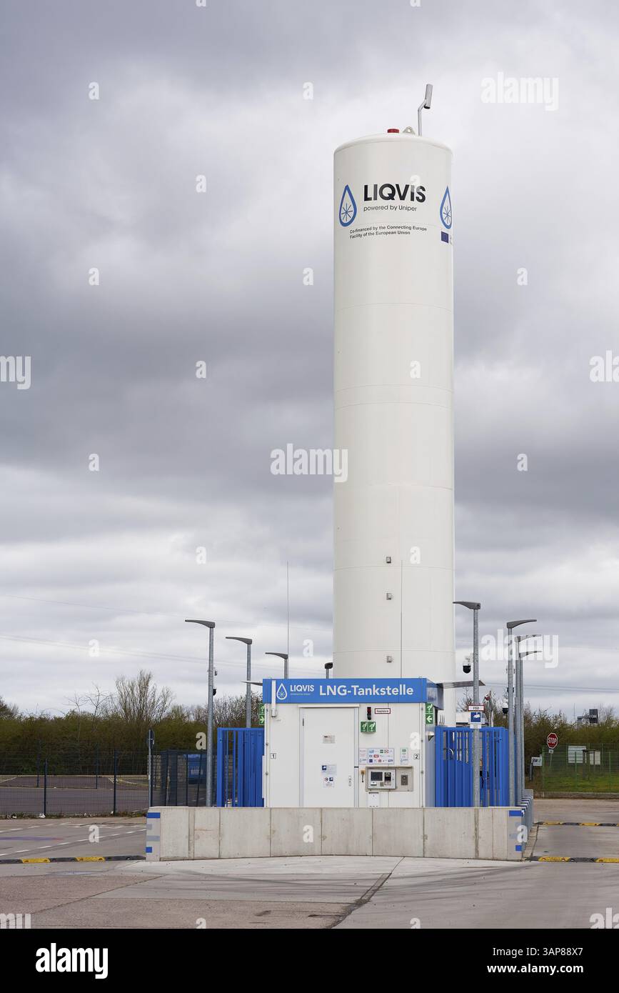 LIQVIS GmbH LNG station de remplissage de gaz naturel liquéfié à Magdebourg Banque D'Images