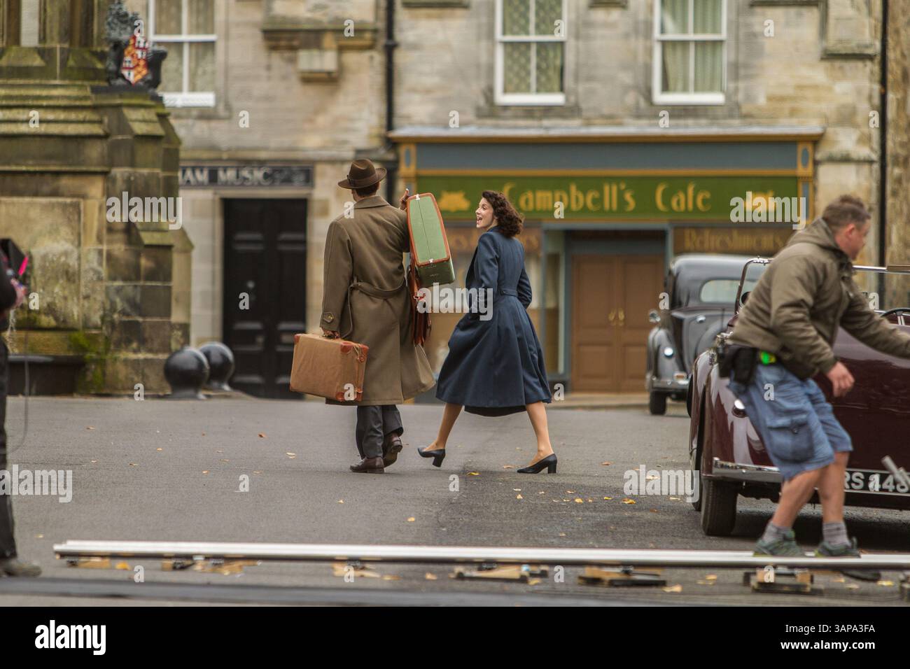 Tobias Menzies filme Outlander à Falkland, Fife Banque D'Images