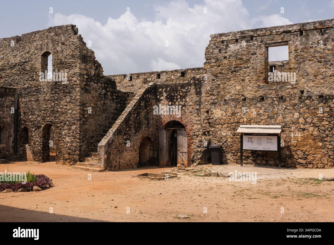 Ghana, intérieur du Fort Amsterdam, construit par les Anglais entre 1638 et 1645 sous le nom de Fort Cormantin. Maintenant sur la liste du patrimoine mondial. Banque D'Images