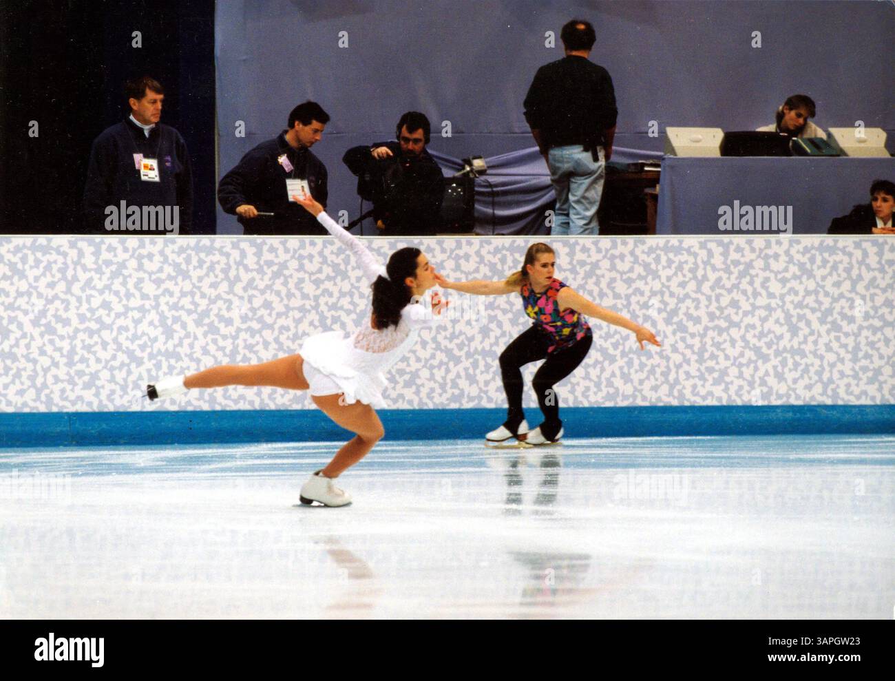 JANVIER 1, 2011 - NANCY KERRIGAN ET TONYA HARDING . PATINAGE ARTISTIQUE LILLEHAMMER 1994 .2/17/1994.Â©NTB/(crédit image : © Globe photos/ZUMAPRESS.com) Banque D'Images