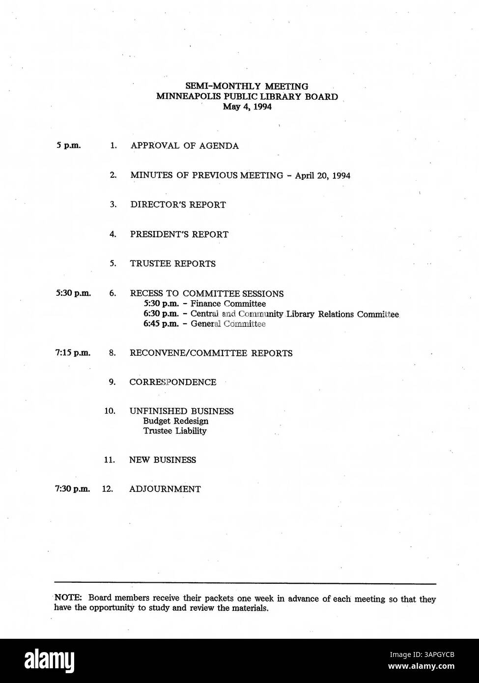 Le procès-verbal de la réunion de 1994 du conseil d'administration de la Bibliothèque publique de Minneapolis documente les discussions et les mesures prises sur la gouvernance, les services et les politiques des bibliothèques pour cette année-là. Banque D'Images