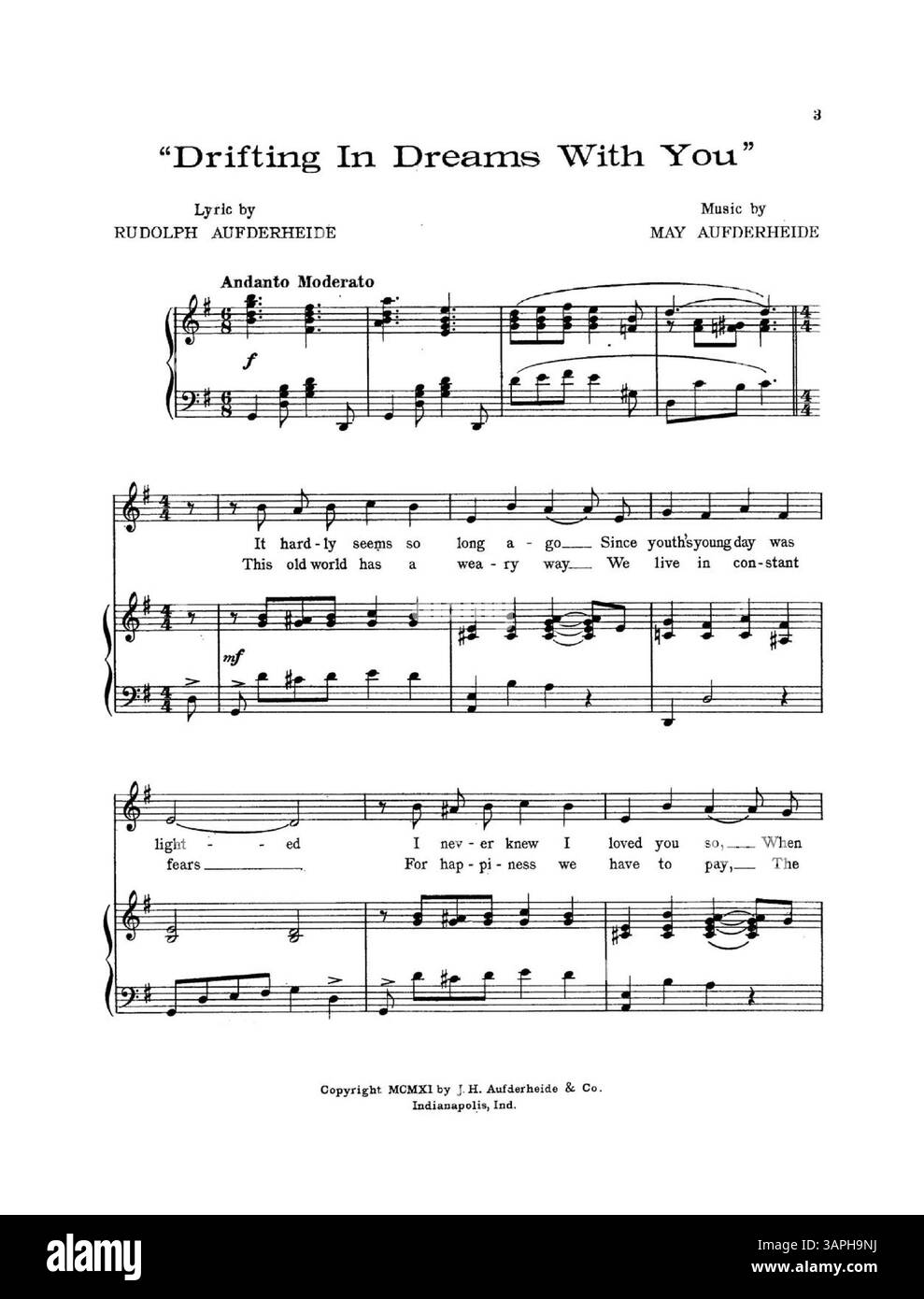 'Drifting in Dreams with You' inclut une publicité de couverture intérieure pour d'autres œuvres publiées par J.H. Aufderheide & Co. Music Publishers, présentant une variété de compositions musicales. Banque D'Images