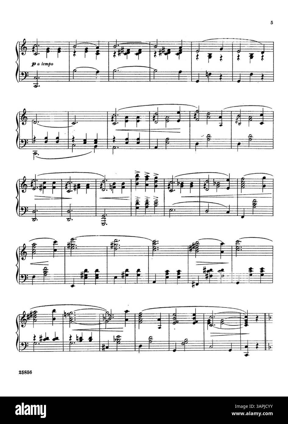 Partition pour la valse Rose in the Bud, avec des publicités pour The Latest Success Valses sur la couverture arrière. La pochette comprend de petits extraits de chansons publiées par Chappell & Co Ltd. Le numéro de plaque est 25856. Banque D'Images