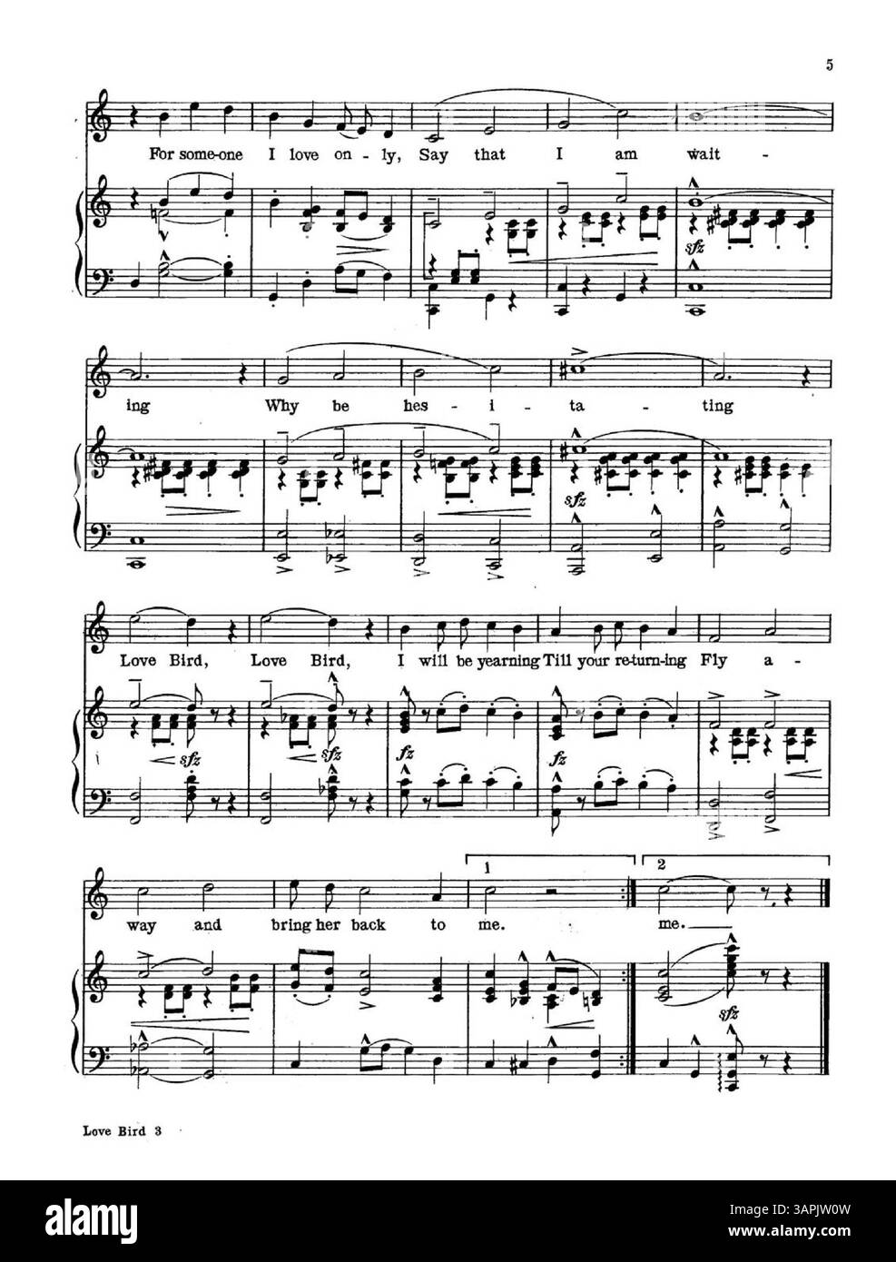 La partition de 'Love Bird' comporte un extrait musical de 'Caresses', dans une bordure florale. La quatrième de couverture fait la promotion de « Broadway's musical Comedy Song and Dance Successes » du « Gem Dance Folio for 1921 ». Banque D'Images