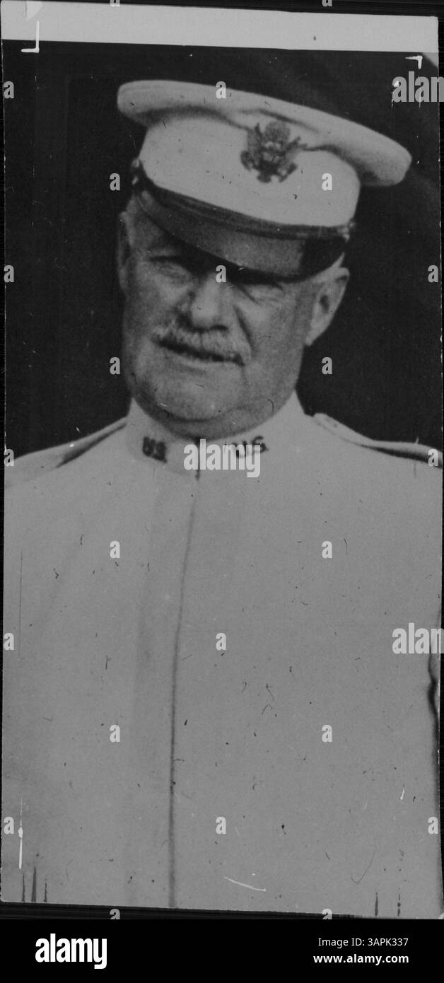 Le lieutenant-général Hunter Liggett sert comme commandant au fort Snelling, une figure militaire importante dans l'histoire du Minnesota, documentée par la bibliothèque du comté de Hennepin. Banque D'Images