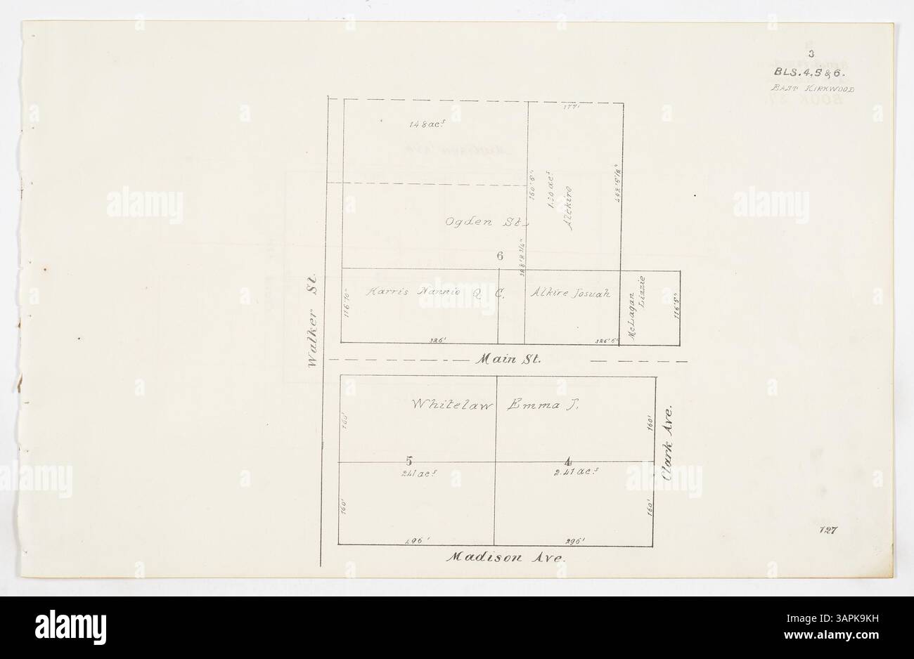 Cette entrée tirée du Block Book du comté de Saint Louis (volume 6, livres 30-37, page 127) fournit des renseignements détaillés sur les propriétés et la propriété foncière, reflétant le développement du comté et les transactions foncières. Banque D'Images