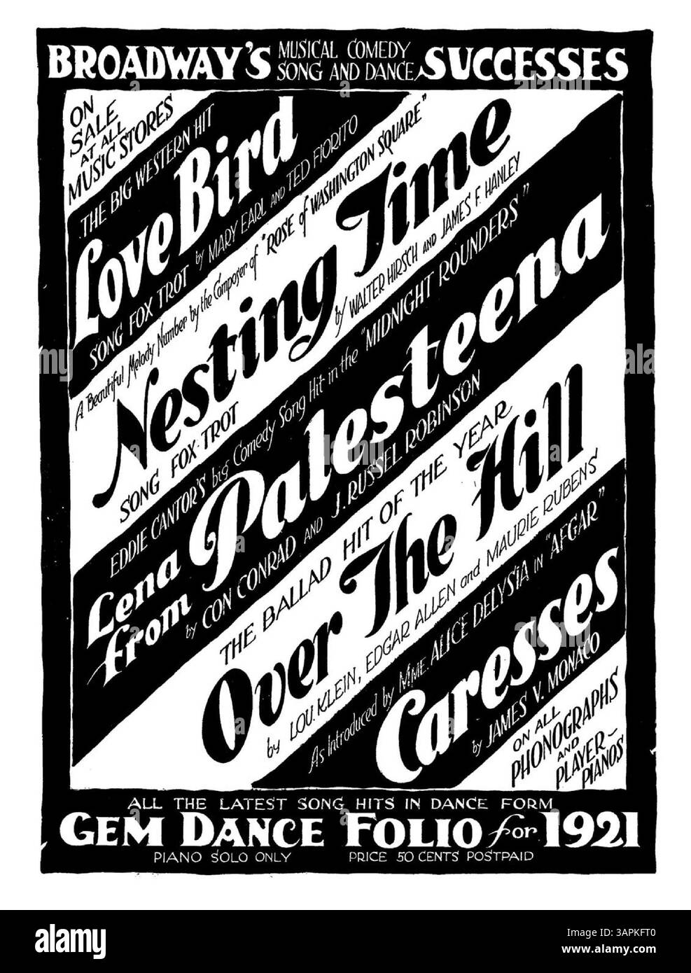 La partition de 'Love Bird' comprend un extrait de la chanson 'Caresses' dans une bordure florale. La couverture arrière présente une publicité pour Broadway's musical Comedy Song and Dance Successes du Gem Dance Folio for 1921. Banque D'Images