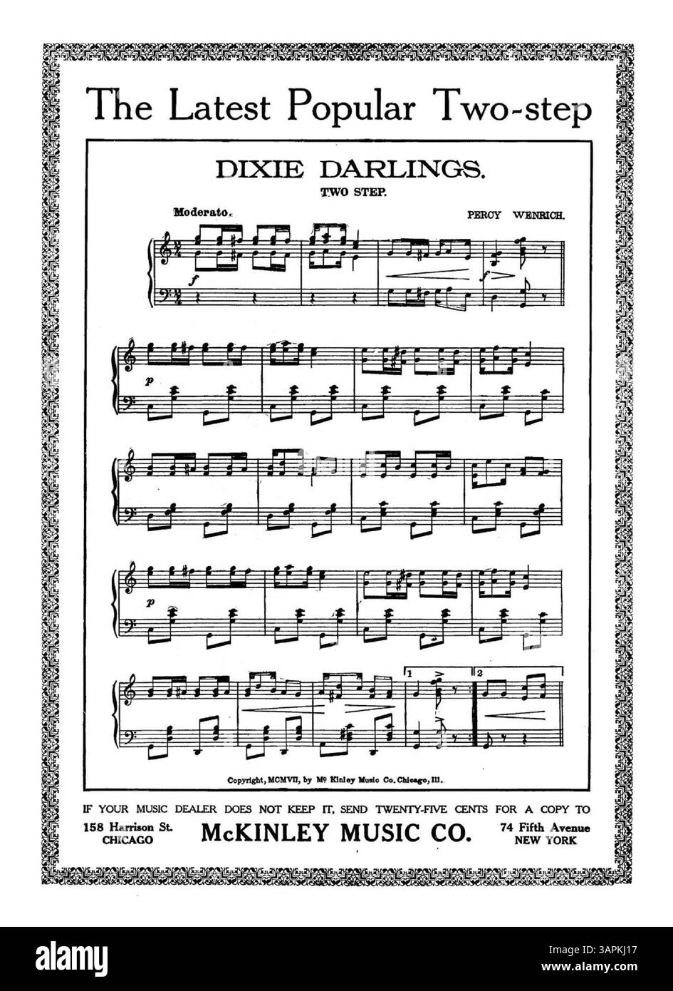 La partition de 'Golden Sunset' comprend des extraits musicaux de 'Dixie Darlings' de Percy Wenrich et 'Sunbeam' de W.C. Powell. Numéro de plaque : 1357-3, avec publicité vintage sur la couverture arrière. Banque D'Images