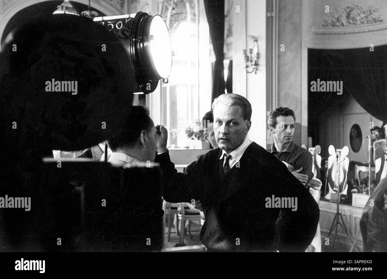 17 avril 2007 - Festival de Cannes FranÂ ois Chalais ë† Cannes le 2 mai 1959 Â© JDF / PixPlanete PIXPLANETE. CRÉDIT : PIXPLANETE- K55874PP(crédit image : © Globe photos/ZUMAPRESS.com) Banque D'Images