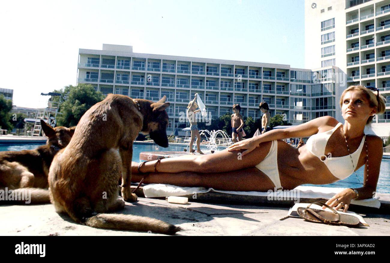 1 JANVIER 2011 - W3767.JILL IRLANDE. 1970.JILLIRELANDOBIT(crédit image : © Globe photos/ZUMAPRESS.com) Banque D'Images