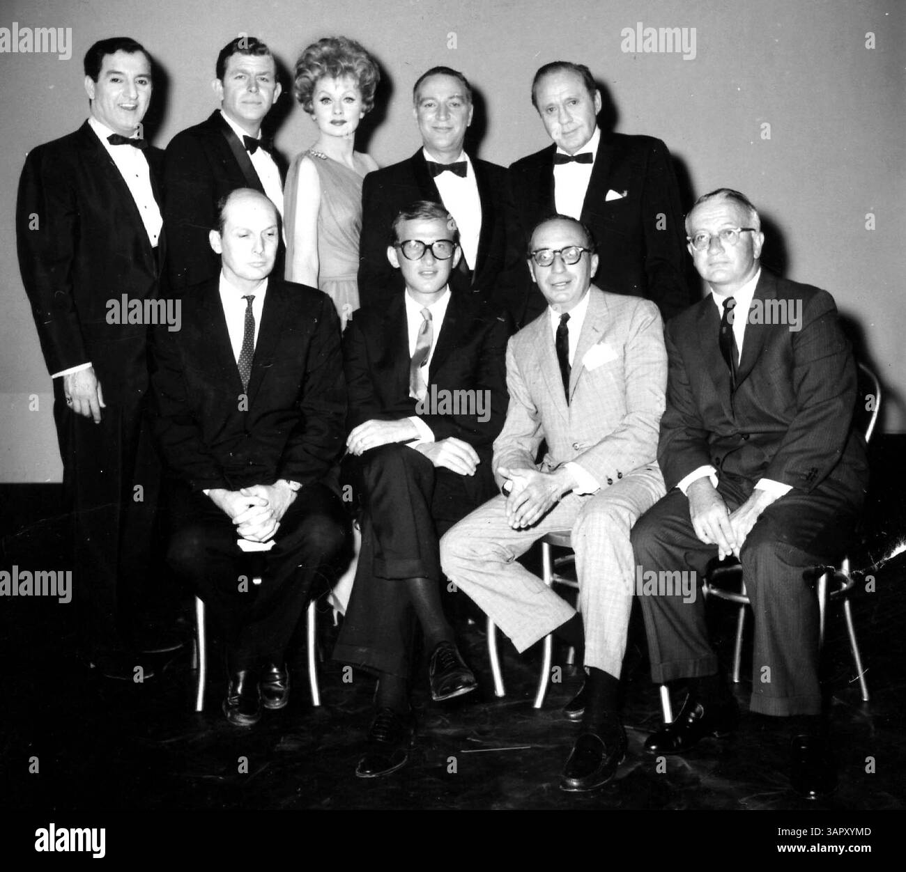 1 janvier 2011 - DANNY THOMAS, ANDY GRIFFITH, LUCILLE BALL, GARY MOORE ET JACK BENNY (DEBOUT).#18600.Â© LUCILLEBALLOBIT(image crédit : © Globe photos/ZUMAPRESS.com) Banque D'Images