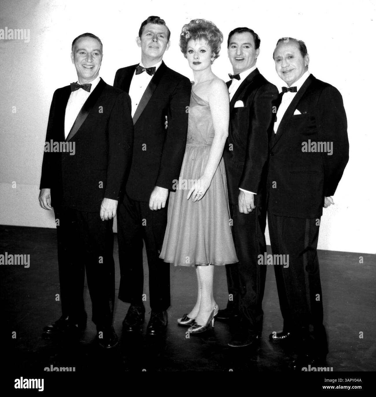 1 janvier 2011 - GARY MOORE, ANDY GRIFFITH, LUCILLE BALL, DANNY THOMAS ET JACK BENNY.#18600.Â© LUCILLEBALLOBIT(image crédit : © Globe photos/ZUMAPRESS.com) Banque D'Images