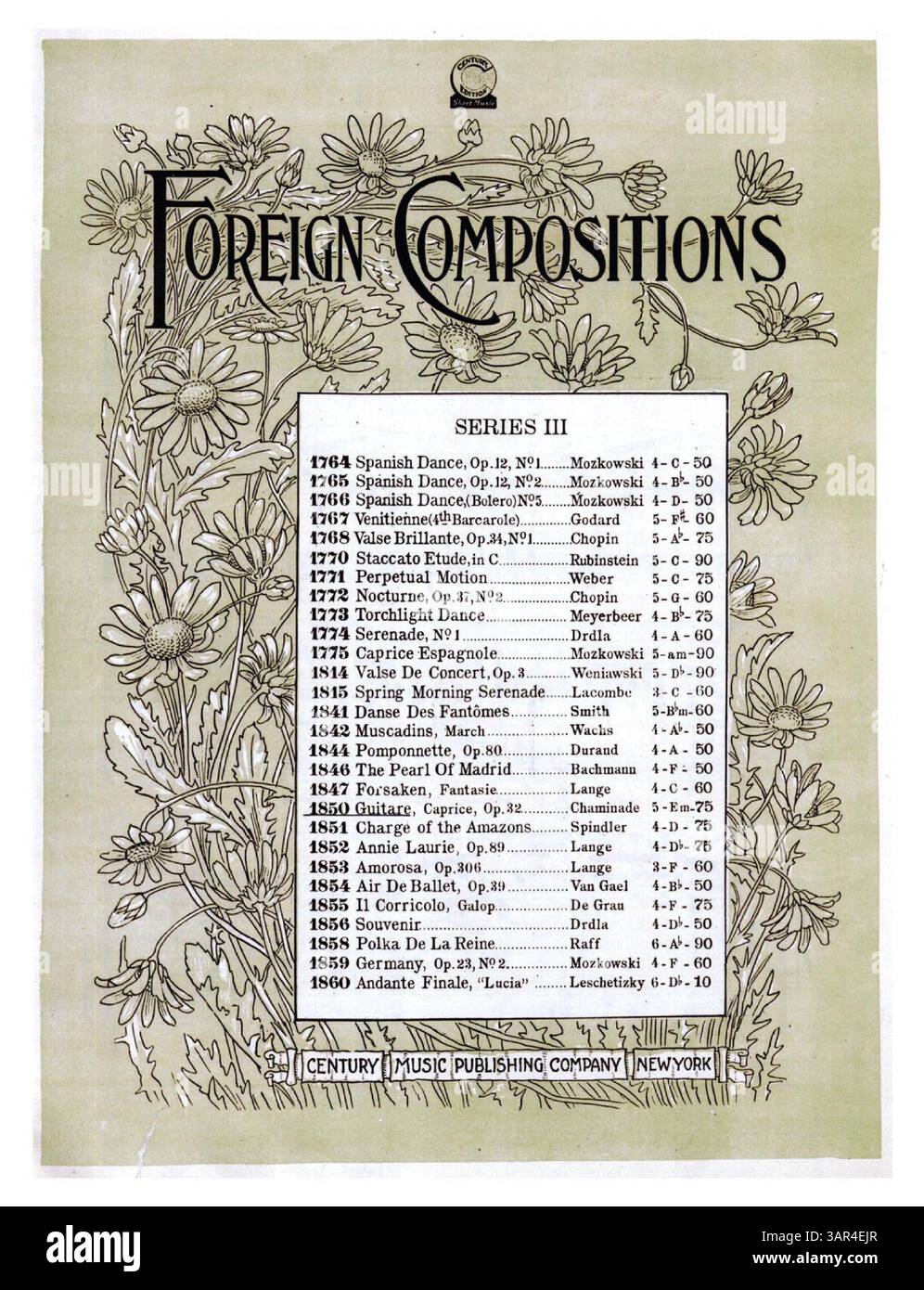 Cette partition musicale, qui fait partie de la Century Edition, présente des compositions étrangères de la série III éditées et saisies par M. Greenwald, comprend une publicité de couverture arrière pour '5 New Drawing Room favorites' de Century Music. Banque D'Images