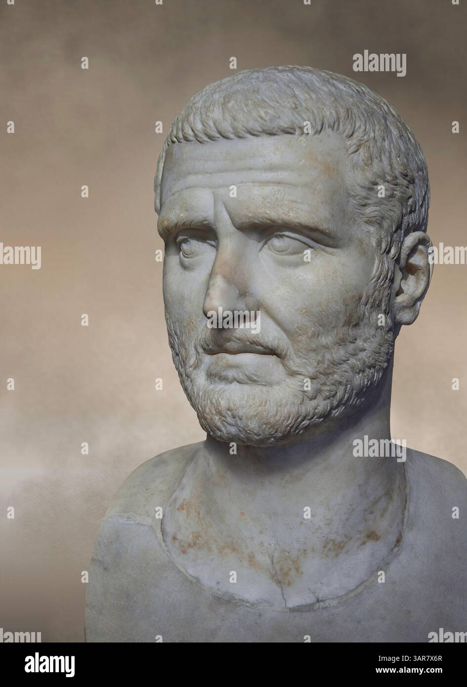 Buste portrait romain probablement de Gordien. Circa 238 AD. Musée Capitole Rome. Cat I.35. Gordian est né dans une famille riche classée équestre. Il wa Banque D'Images