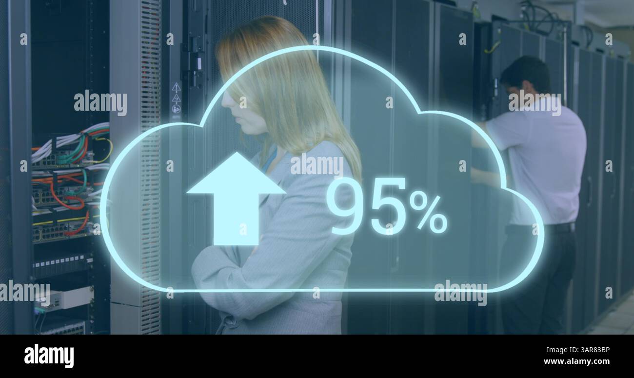 Image de nuage avec un nombre croissant de femmes caucasiennes stressées debout aux serveurs Banque D'Images