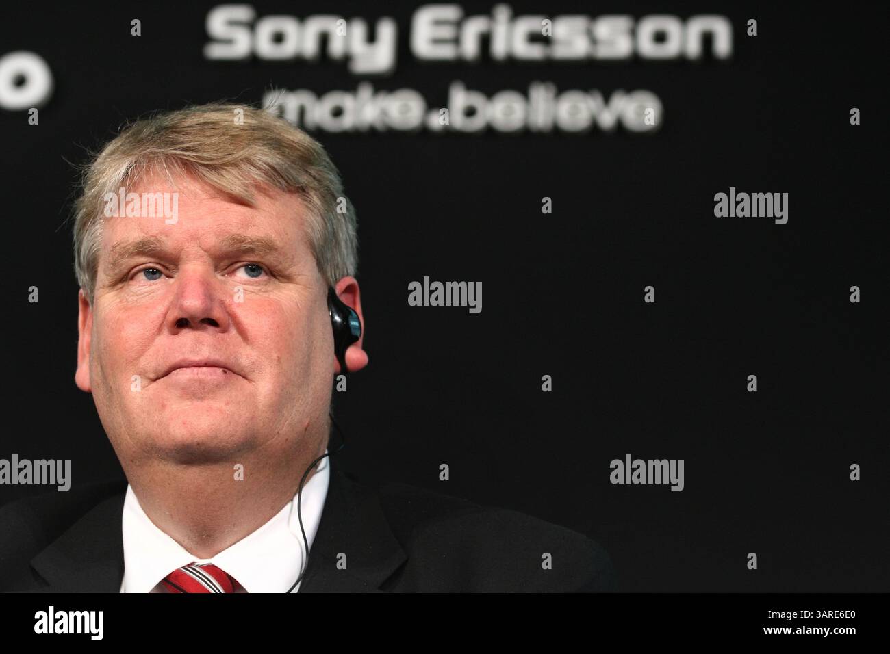 21 janvier 2010 - Tokyo, Japon - BERT NORDBERG, Président de Sony Ericsson Mobile Communications AB annonce le lancement du nouveau Xperia X10 lors d'une conférence de presse. Les consommateurs japonais seront les premiers au monde à mettre la main sur le nouveau smartphone Xperia X10 de Sony Ericsson lorsqu'il sera mis en vente ici en avril via l'opérateur NTT DOCOMO. (Crédit image : © Hitoshi Yamada/ZUMA Press) Banque D'Images