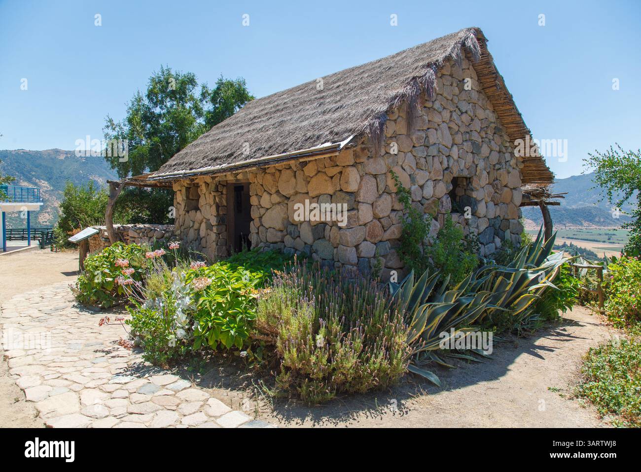 Une maison historique en pierre à Vina Santa Cruz cave typique dans la vallée de Colchagua, Chili Banque D'Images