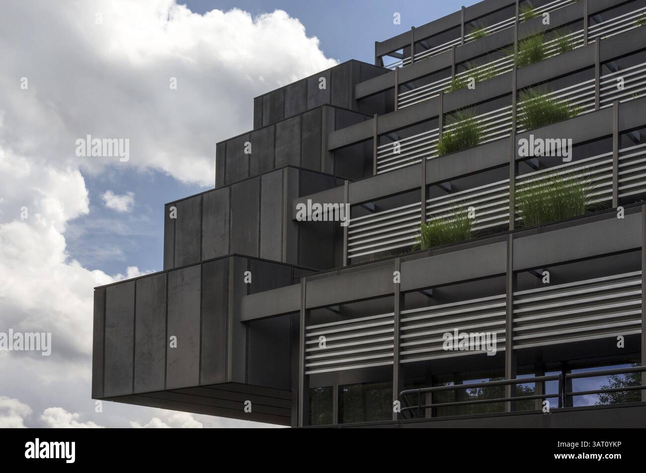 Modern Living - façade de maison Banque D'Images