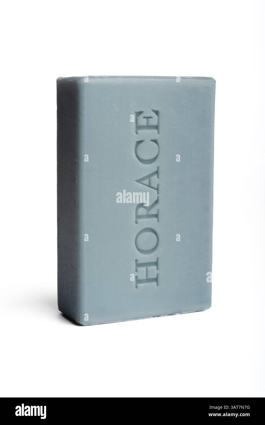 Les barres de savon Horace sont des nettoyants naturels et végétaliens fabriqués en Provence, en France, à partir d'ingrédients 99,9% naturels. Banque D'Images