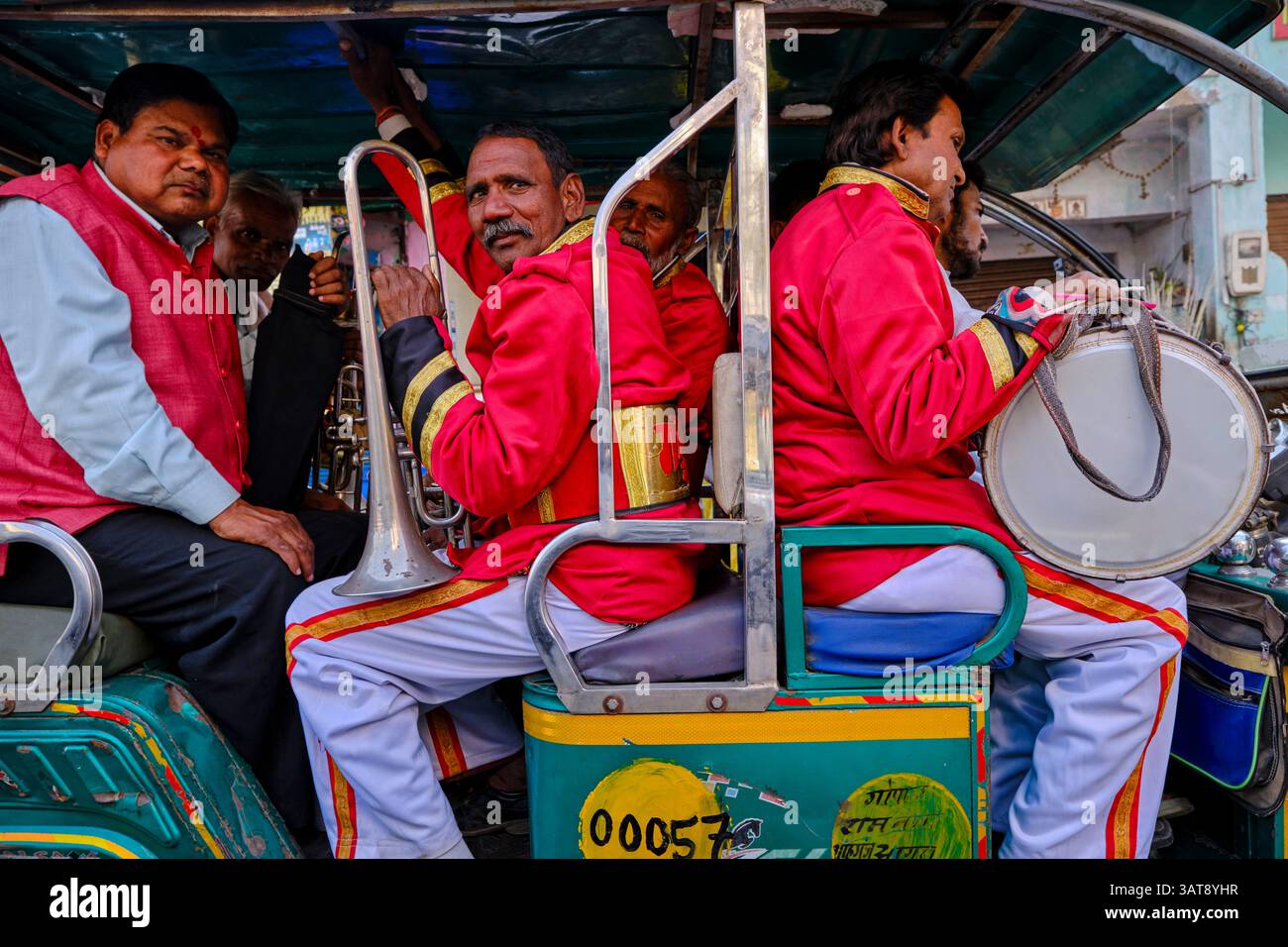 Inde, Uttar Pradesh State, Agra, groupe de musicien de mariage Banque D'Images
