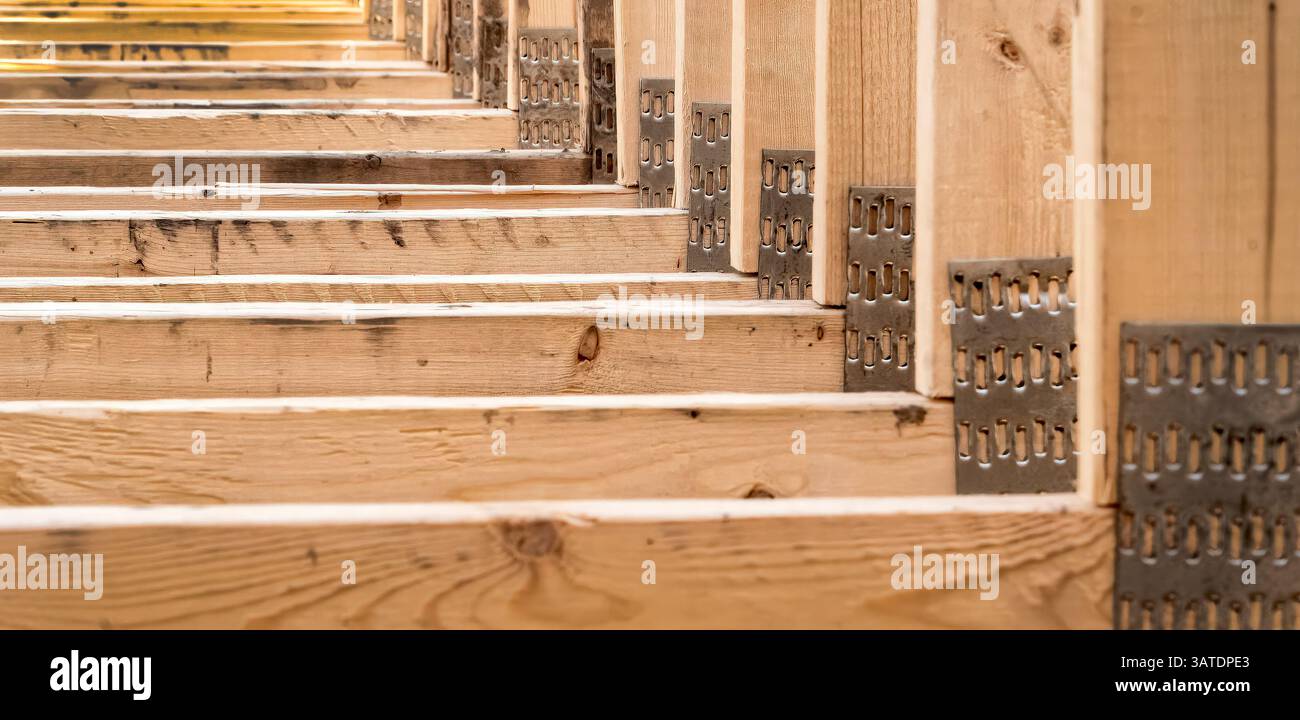 Section de charpente de toiture fraîchement installée. Banque D'Images