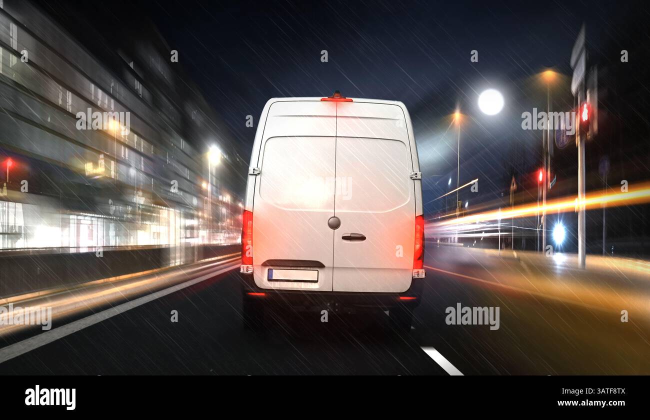 24 heures de livraison express van service de messagerie par nuit dans la ville sur la route rapide. service 24 heures sur 24. Banque D'Images