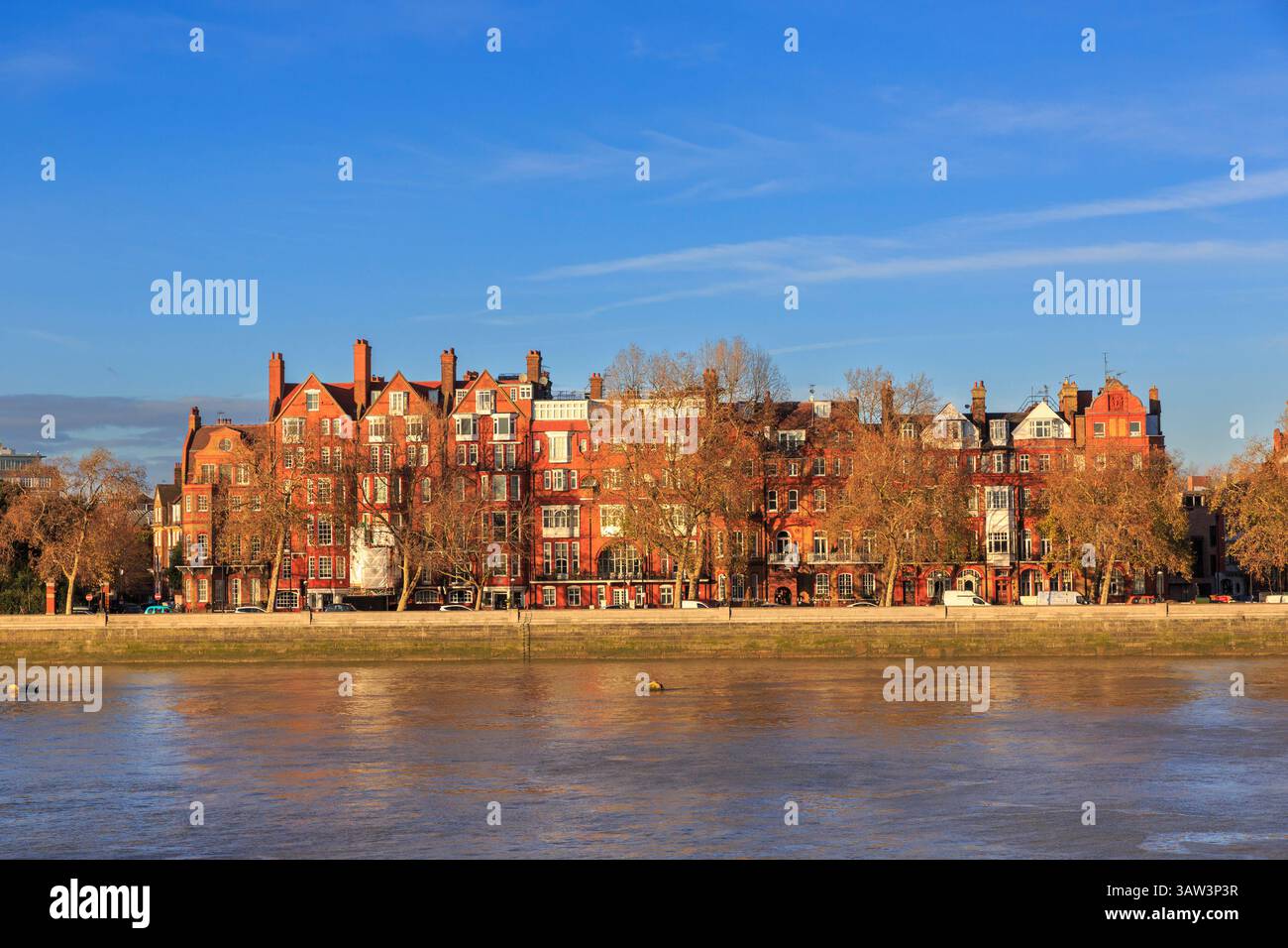 Maisons sur Chelsea Embankment, Londres, Angleterre, Royaume-Uni Banque D'Images