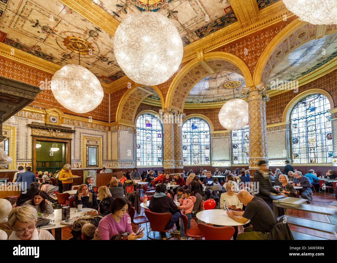 Salon de thé, Victoria and Albert Museum, Kensington, Londres, Angleterre, Royaume-Uni Banque D'Images