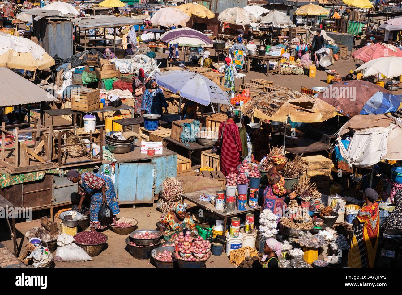 Ghana, Tamale. Vue de dessus de la scène Central Market. Banque D'Images