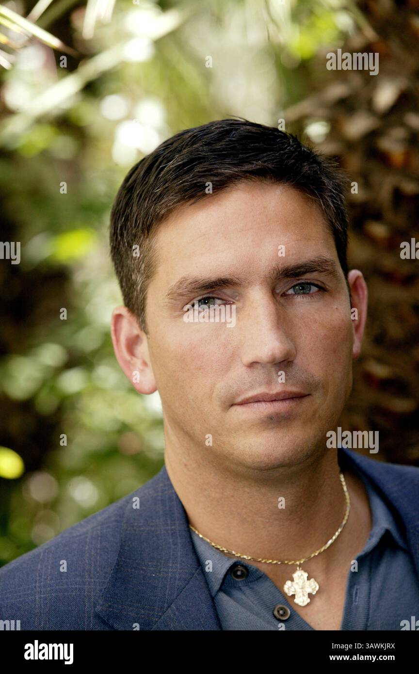 11 février 2004 - Hollywood, Californie, États-Unis - Jim Caviezel à la séance de presse pour le film controversé la passion des Christ.in Beverly Hills, Californie. 11 février 2004 (image crédit : © Armando Gallo/ZUMA Studio) Banque D'Images
