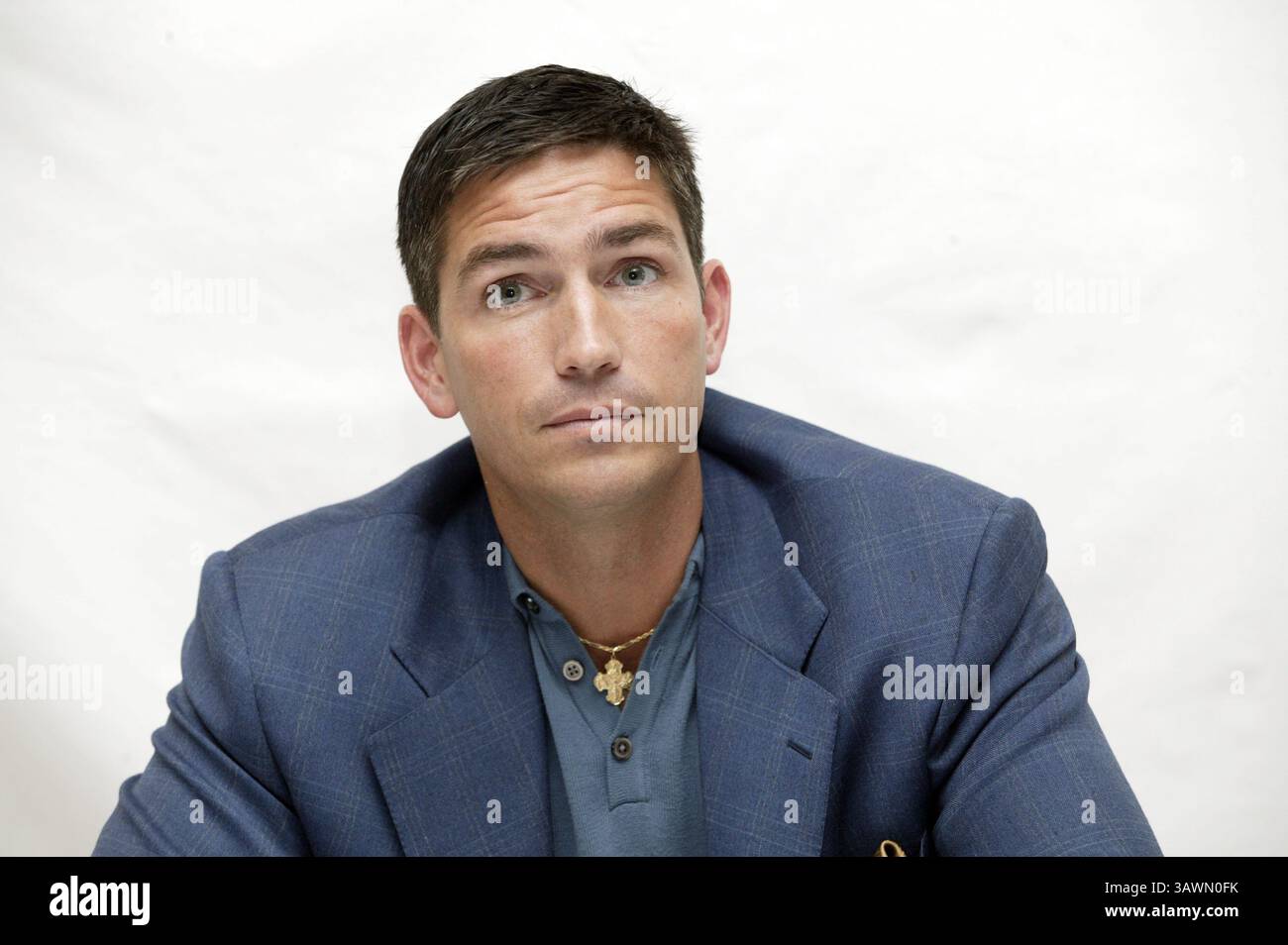 11 février 2004 - Hollywood, Californie, États-Unis - Jim Caviezel à la séance de presse pour le film controversé la passion des Christ.in Beverly Hills, Californie. 11 février 2004 (image crédit : © Armando Gallo/ZUMA Studio) Banque D'Images