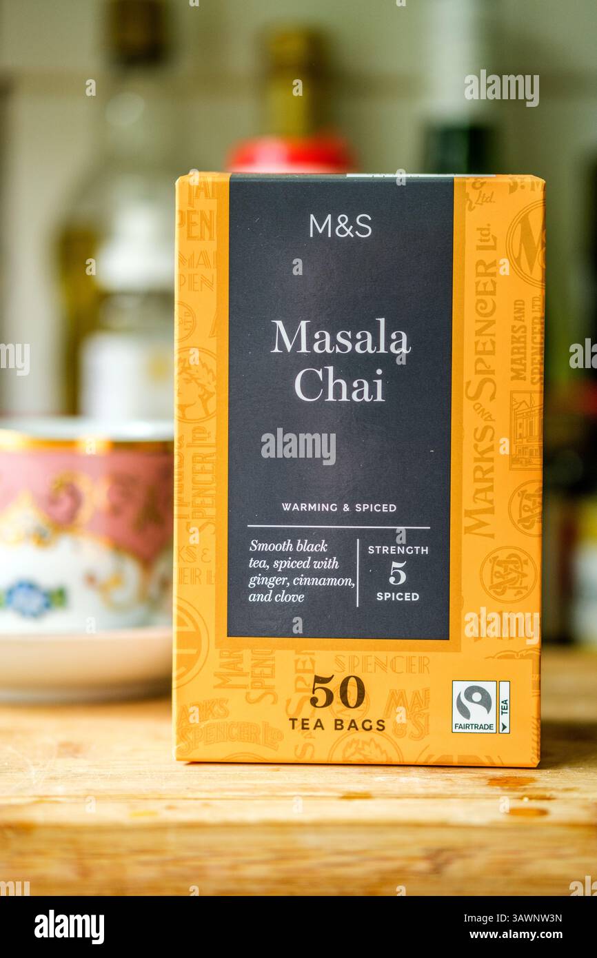 Londres Royaume-Uni, 20 avril 2025, Marks et Spencer Spiced Masala Chai Tea Bags Banque D'Images