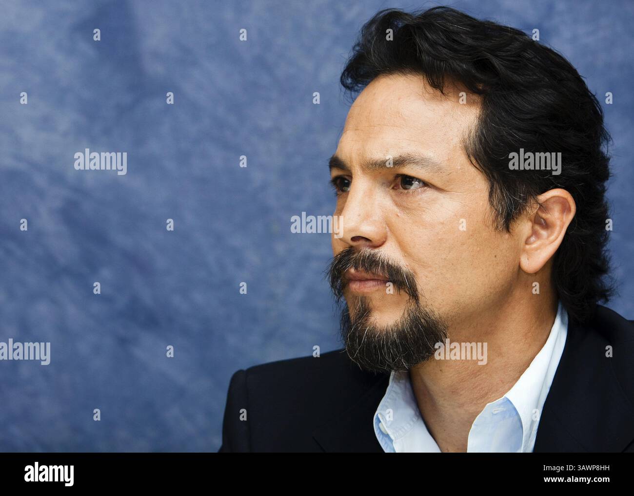 28 avril 2009 - Hollywood, Californie, États-Unis - L'acteur Benjamin Bratt de l'émission télévisée 'The Cleaners' photographié le 28 avril 2009 à Los Angeles, CA (crédit image : © Armando Gallo/ZUMA Studio) Banque D'Images