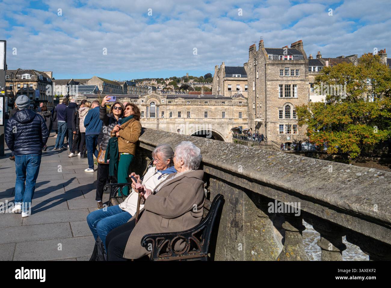 Pont Pulteney, ville de Bath, Somerset, Angleterre, Royaume-Uni Banque D'Images