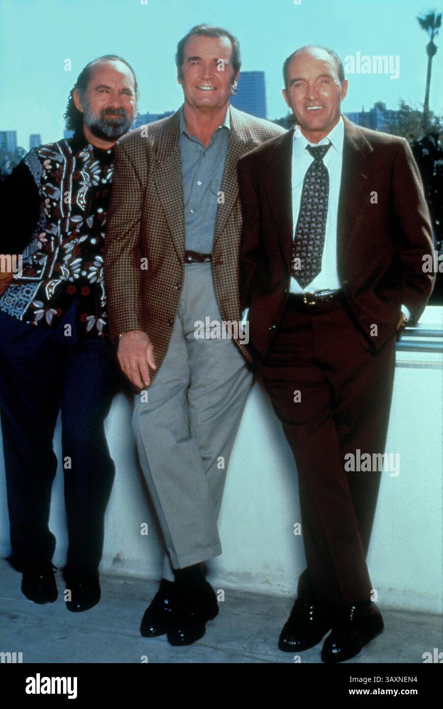1er janvier 1994 - réalisateur James Whitmore Jr Los Angeles, Californie, États-Unis - The Rockford Files : I Still Love l A , Stuart Margolin, James Garner, Joe Santos..film et télévision. (Crédit image : © Entertainment Pictures/ZUMAPRESS.com via ZUMA Press) Banque D'Images