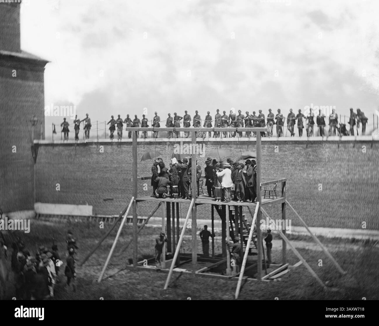 1 septembre 2016 - ajustement des cordes sur échafaudage des conspirateurs de l'assassinat du président américain, Abraham Lincoln, prison d'Arsenal, Washington, DC, USA, par Alexander Gardner, 7 juillet 1865 (crédit image : © Circa images/Glasshouse via ZUMA Wire) Banque D'Images