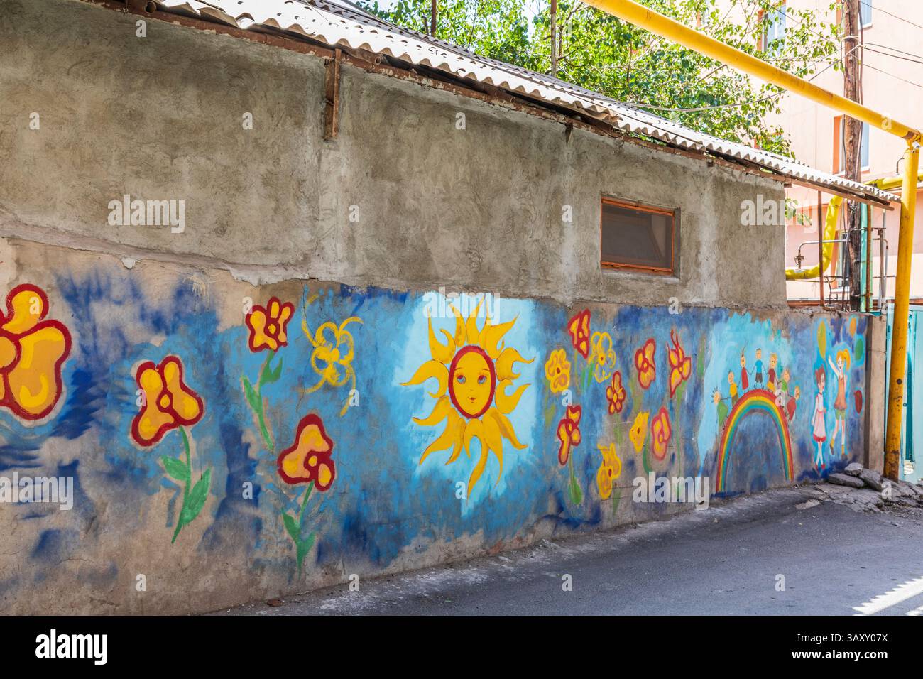 16 août 2018. Arménie. Erevan. Murale dans l'allée. Banque D'Images