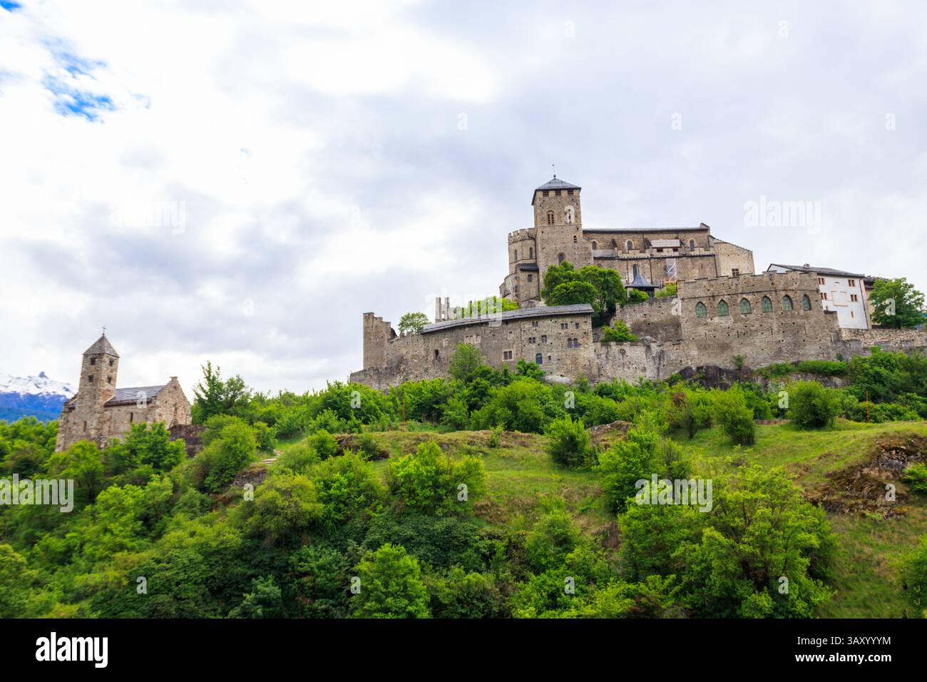 Vue de la basilique Valere à Sion, Suisse Banque D'Images