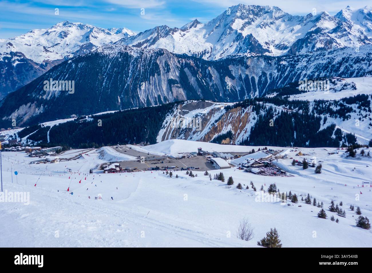 Courchevel Altiport, France - un des aéroports les plus hauts et les plus dangereux d'Europe Banque D'Images
