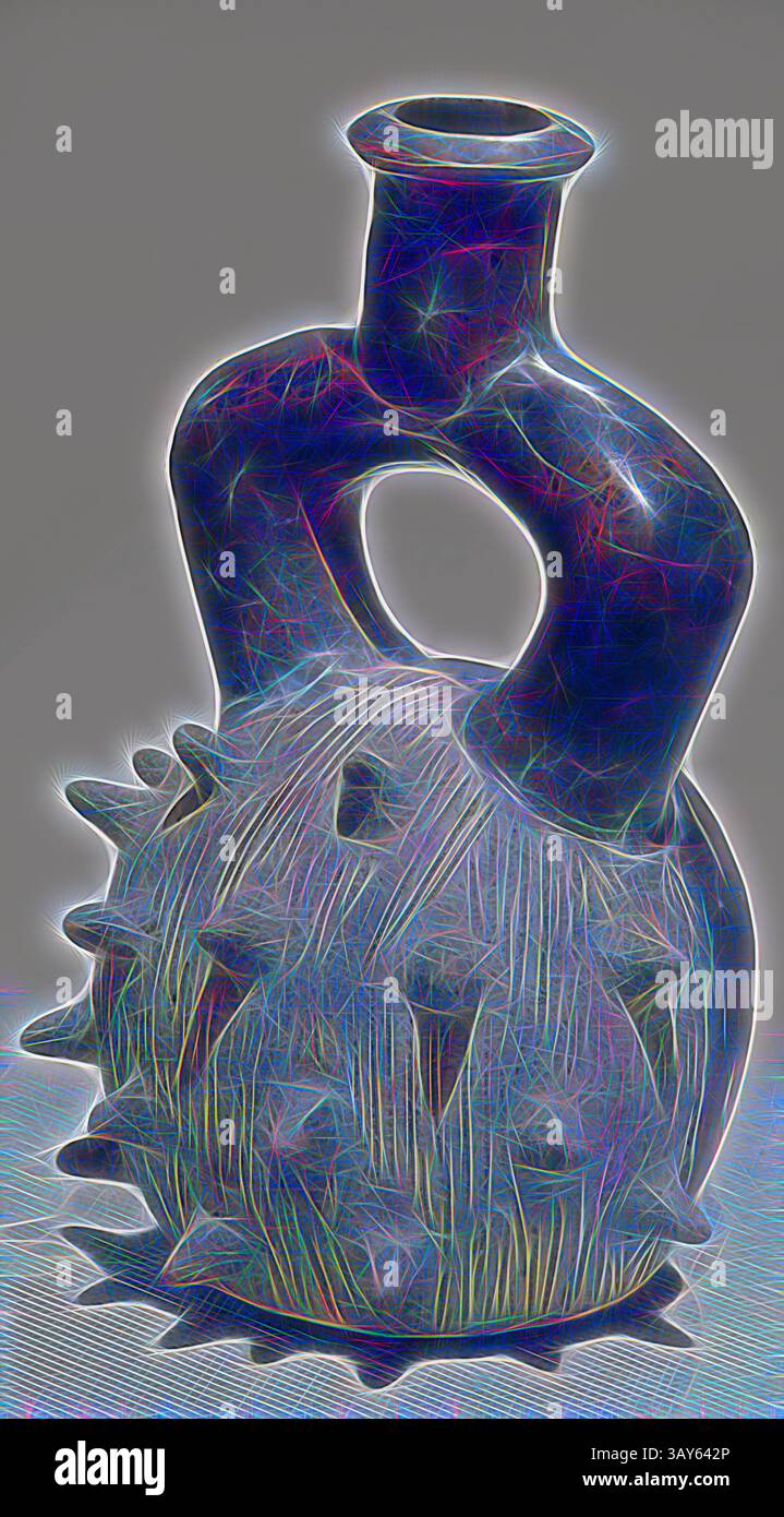 Un vase en céramique unique avec un corps bulbeux orné de détails complexes et piquants et un col étroit, mettant en valeur un mélange de créativité artistique et de savoir-faire., récipient à bec-étrier, culture Cupisnique, 700-400 B.C.E., céramique, 6-3/4 x 4-1/2 x 4-1/4 po., 17,1 x 11,4 x 10,8 cm., Native Arts of the Americas, Art classique avec une touche moderne réinventée par Artotop Banque D'Images Un vase en céramique unique avec un corps bulbeux orné de détails complexes et piquants et un col étroit, mettant en valeur un mélange de créativité artistique et de savoir-faire., récipient à bec-étrier, culture Cupisnique, 700-400 B.C.E., céramique, 6-3/4 x 4-1/2 x 4-1/4 po., 17,1 x 11,4 x 10,8 cm., Native Arts of the Americas, Art classique avec une touche moderne réinventée par Artotop Banque D'Images