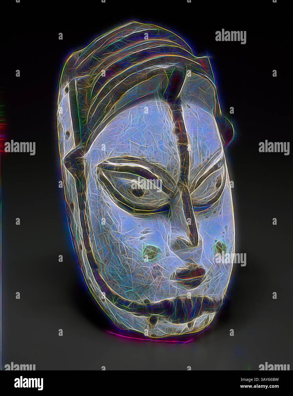 Un masque au design complexe avec des traits stylisés du visage, avec un accent sur les yeux et des décorations délicates sur la surface, rayonnant un sens de la signification culturelle et artistique., masque pour l'association Ekpo, peuple Edo, Royaume du Bénin, milieu du XXe siècle, bois, pigment, H : 10-1/4 po., Art africain, Art classique avec une touche moderne réinventée par Artotop Banque D'Images