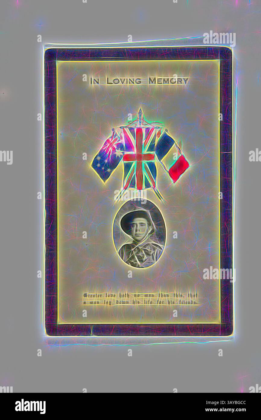 Un hommage commémoratif avec un portrait central d'un soldat, flanqué de drapeaux représentant différentes Nations, et orné d'une inscription sincère honorant leur mémoire., carte - 'In Loving Memory', Trooper Alexander Nairn, première Guerre mondiale, vers janvier 1917, carte imprimée à la mémoire du Trooper Alexander Nairn, tué le 23 décembre 1916 à Maghdaba, Égypte, probablement pendant la bataille de Magdhaba (également connue sous le nom de Magdhaba. Notez une orthographe différente sur la carte). Alexander Nairn était agriculteur à Buangor, près de Ballarat, avant son enrôlement le 20 juillet 1915. Il a servi comme soldat avec Banque D'Images