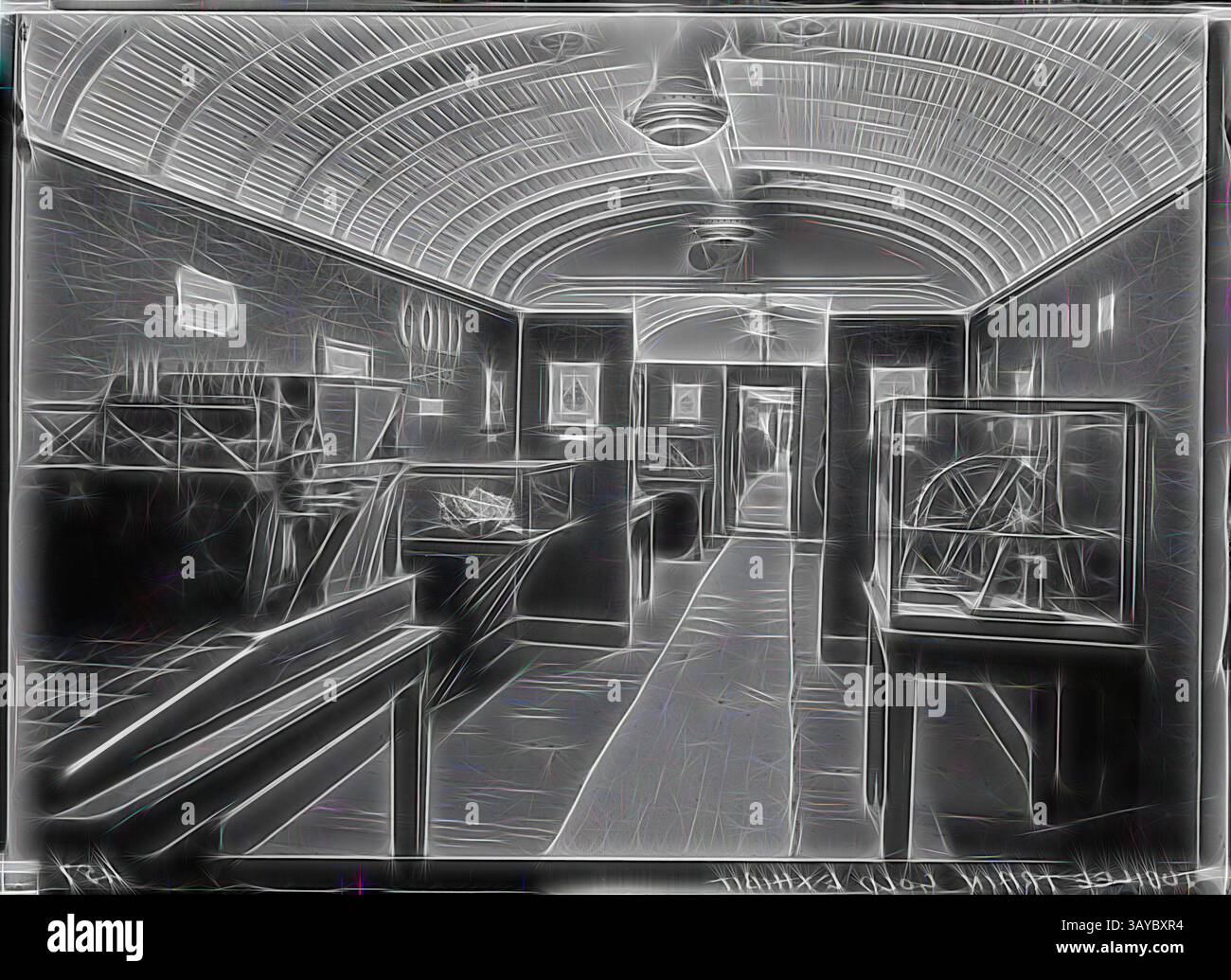 Intérieur de la gare vintage présentant un long couloir orné d'objets historiques, d'expositions informatives et d'une atmosphère accueillante, soulignée par un décor d'époque et des ventilateurs au plafond. Négatif en verre - exposition du jubilé d'or victorien, Museum of Applied Science (Science Museum), Melbourne, 1951, négatif en verre d'une photographie représentant l'exposition du jubilé d'or victorien au Museum of Applied Science (Science Museum), 1951. L'exposition a été ouverte au public le 5 juillet 1951 pour commémorer les 100 ans depuis la découverte de l'or à Victoria, et a été présentée Banque D'Images