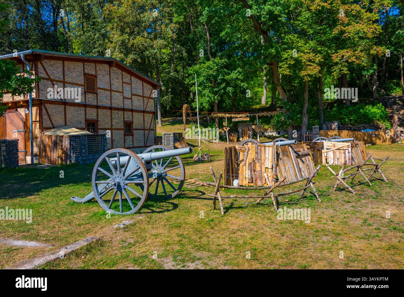 Journée d'été à la forteresse de Boyen à Gizycko, Pologne. IMAGE Banque D'Images