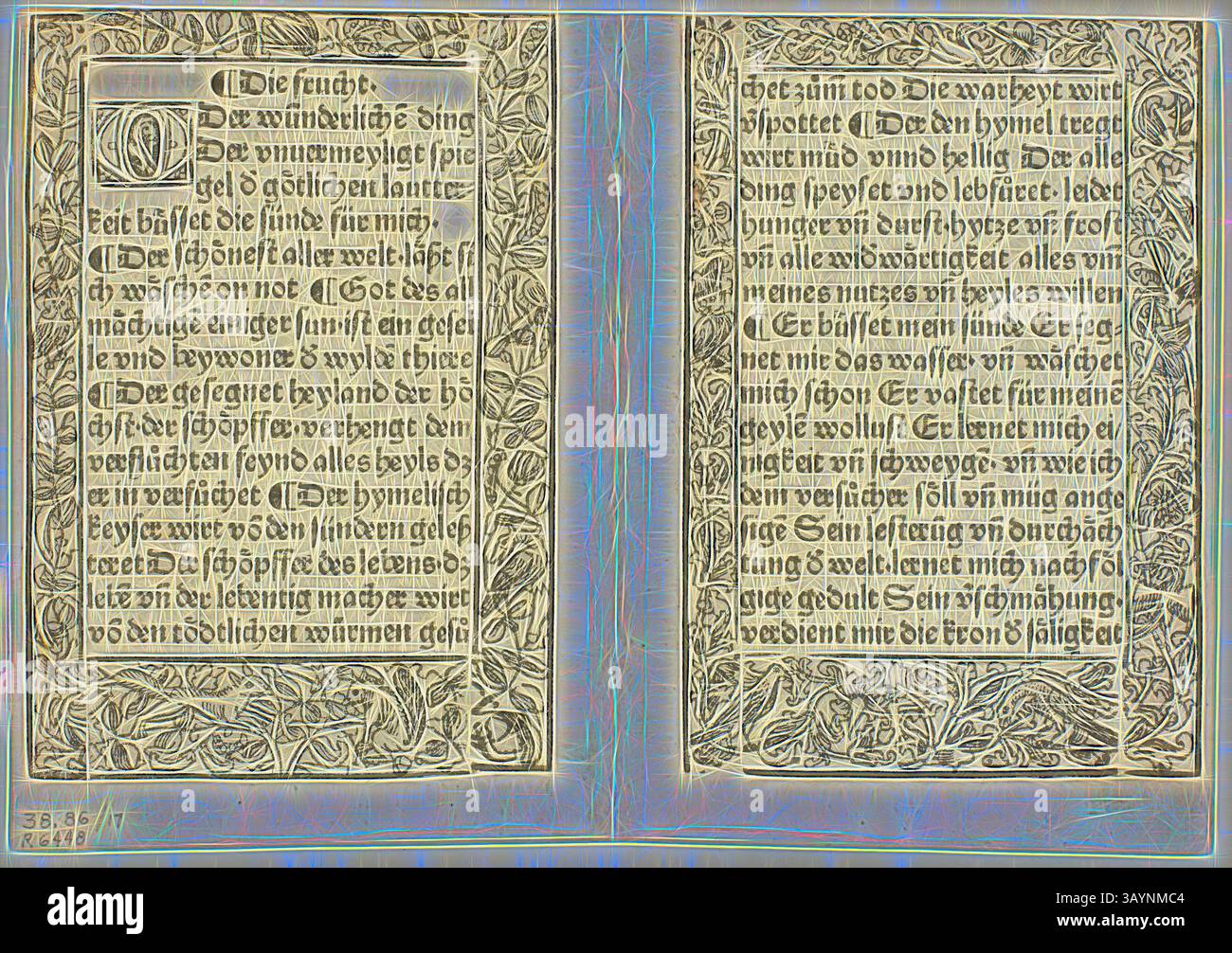 Une double page ornée avec des bordures florales complexes et des lettrages élaborés, mettant en valeur un texte historique avec des lettres initiales magnifiquement travaillées et des couplets alignés. La calligraphie reflète une attention minutieuse aux détails, améliorant l'esthétique globale de l'œuvre. Passages de dévotion avec bordures ornementales de Andächtig Zeitglöcklein des Leben und Leidens Christi, planche 17 de gravures sur bois de livres du XVe siècle, 1493, portfolio assemblé 1929, artiste inconnu (Ulm, XVe siècle), imprimé et publié par Konrad Dinckmut (allemand, actif 1476-1499), texte original par Banque D'Images