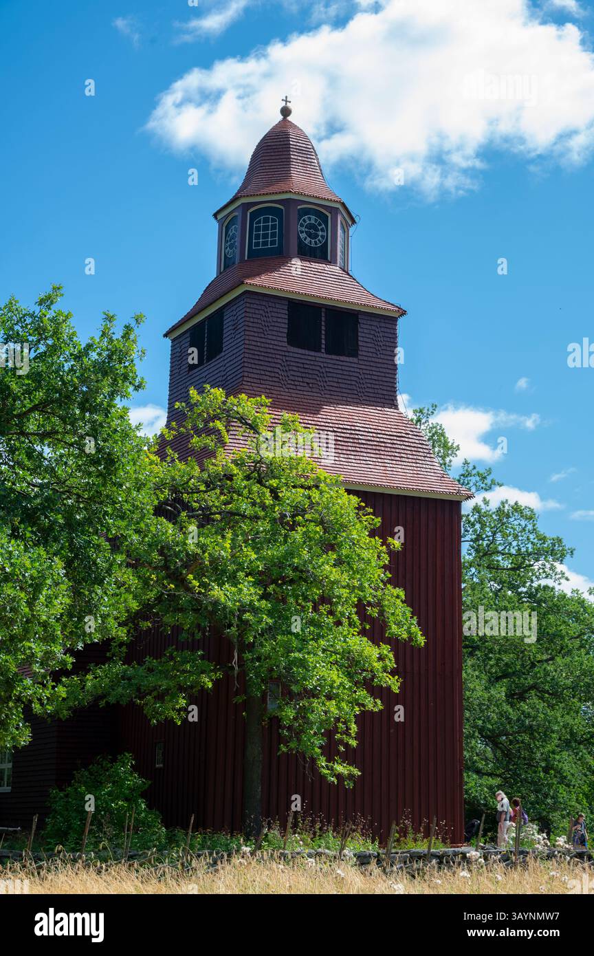 Vue des maisons traditionnelles suédoises à Skansen, le plus ancien musée en plein air situé à Djurgården à Stockholm, Suède. Banque D'Images