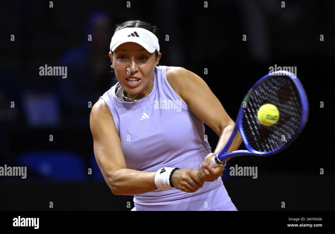 Jessica Pegula USA action Tennis Ladies Porsche Cup, Grand Prix, GP, Stuttgart 2025, Porsche Arena, Stuttgart, Bade-Wuerttemberg, Allemagne, Europe Banque D'Images