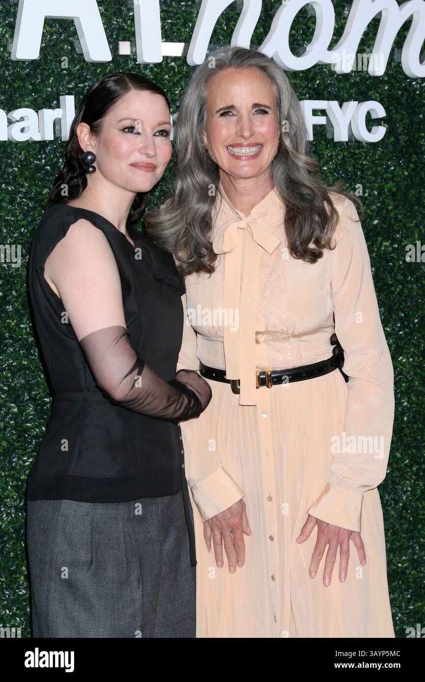 Los Angeles, États-Unis. 22 avril 2025. De gauche à droite, Chyler Leigh, Andie MacDowell à la projection « The Way Home » de la saison 3 de la chaîne Hallmark Channel et à l'événement Emmys FYC. Crédit : Kathy Hutchins / Alamy Live News Banque D'Images